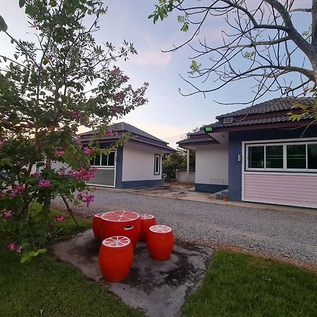 Araya Cottage Uthai Thani Exterior foto